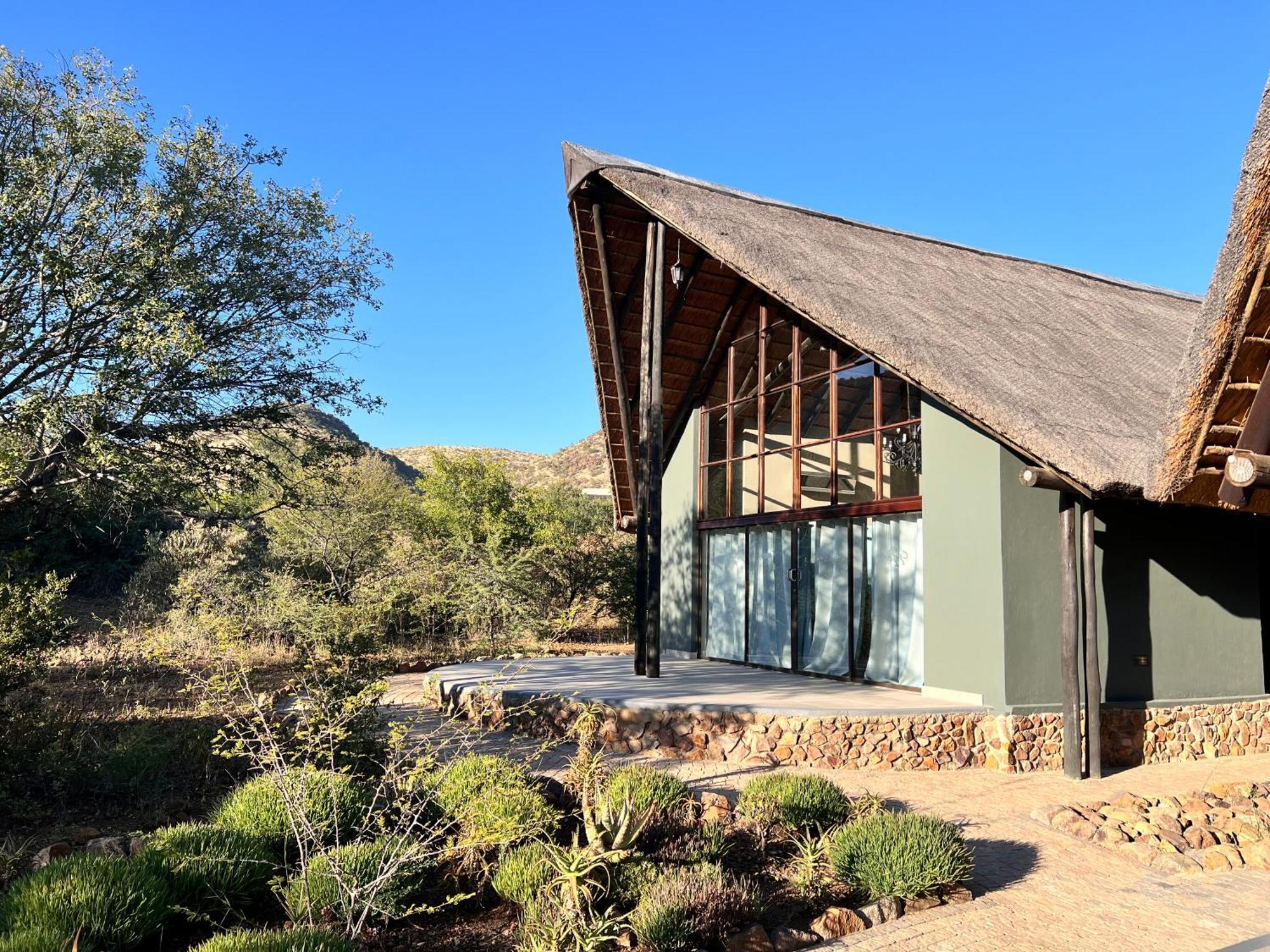Pangolin Game Lodge - Self Catering, Incl 2 Game Drives Per Day Matlhagame Exterior foto